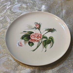 Universal Ballerina, MossRose, Dinner Plate with Pink Rose Design